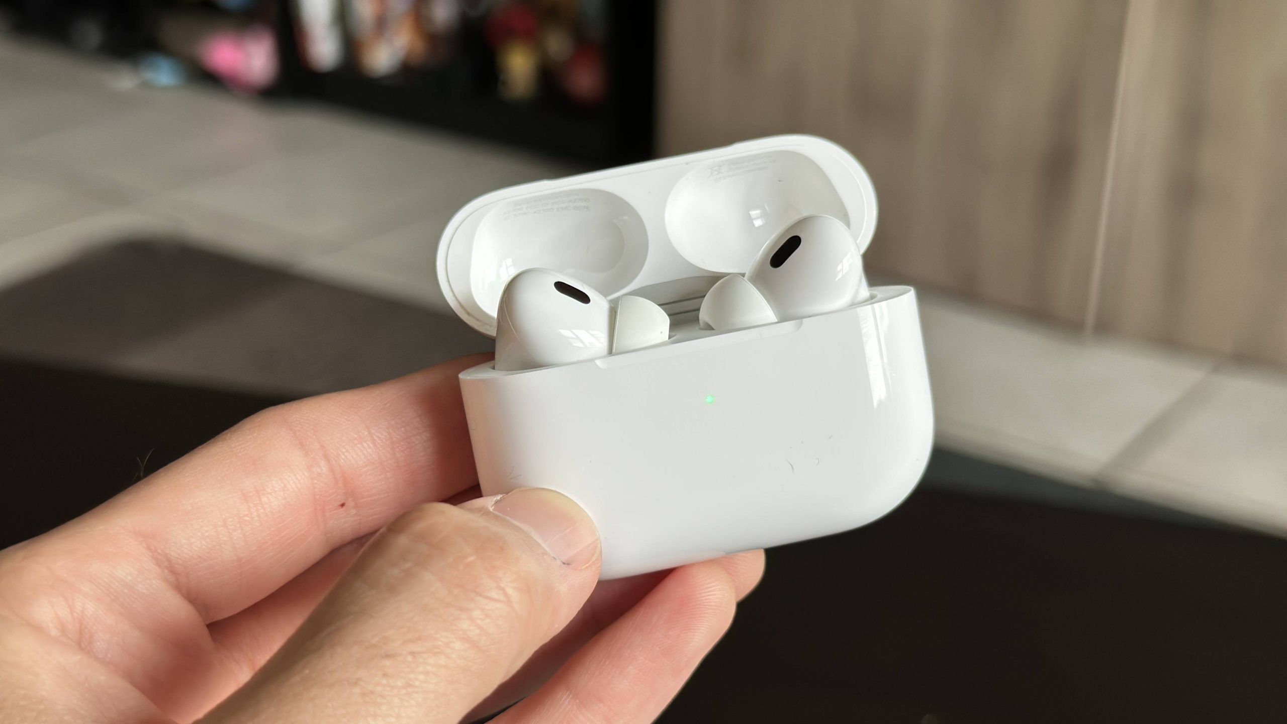 airpods-pro-on-ios-17-specs